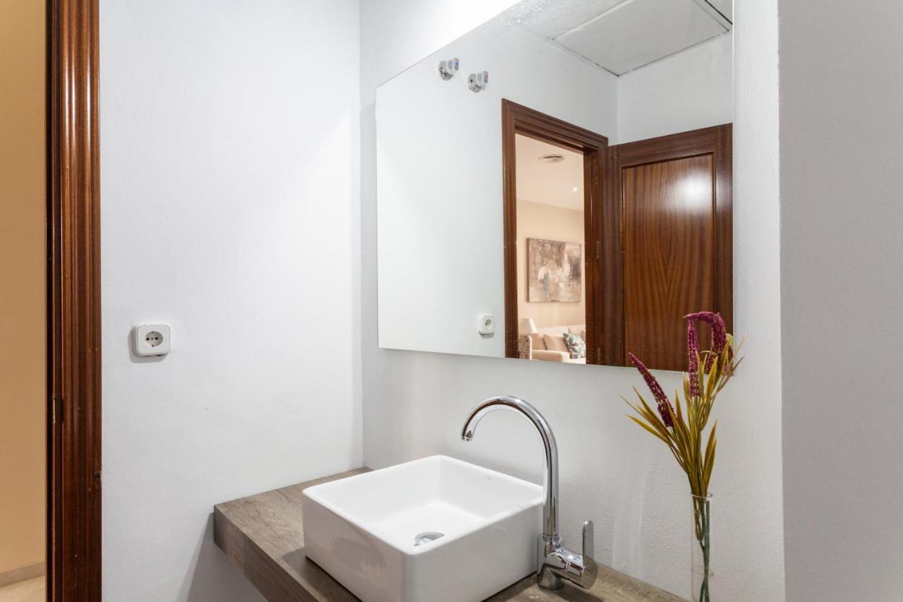 Green-Apartments Sierpes إشبيلية المظهر الخارجي الصورة